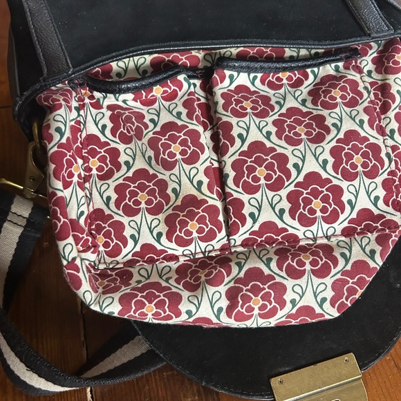 Emma Fox Black Crossbody Bag - Picture 8 of 9